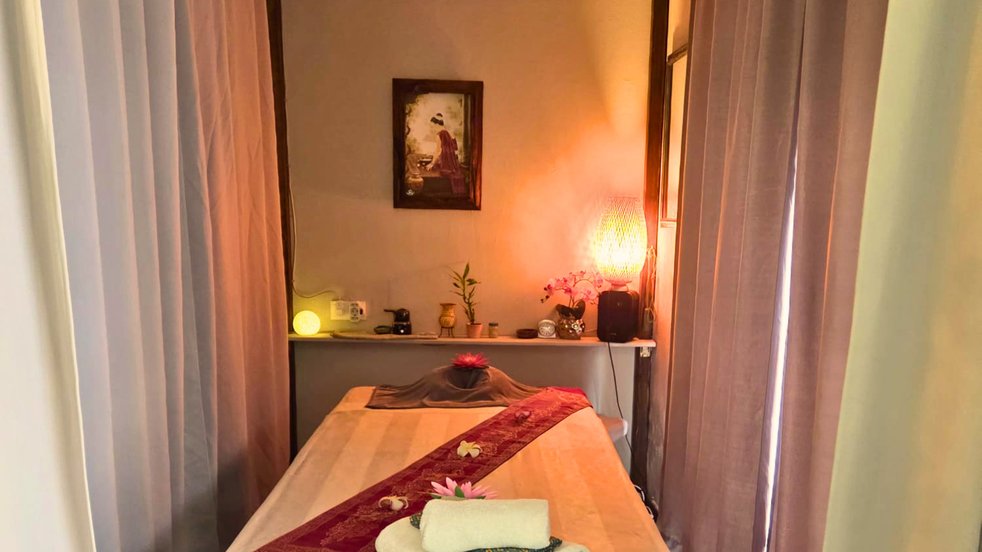 Thaimassage_by_Jaksin_Landshut